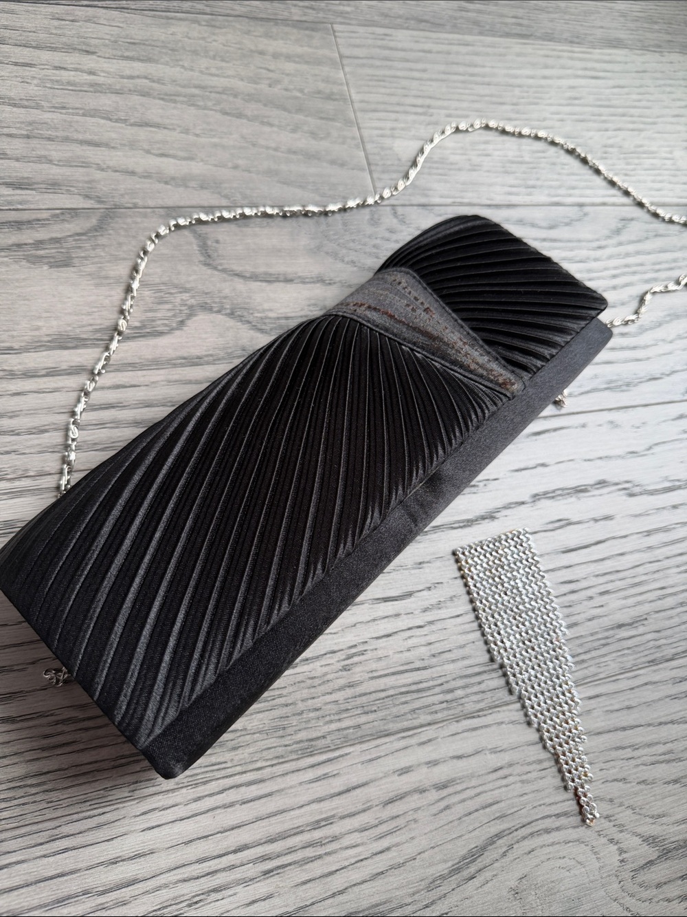Elegant Black Pleated Evening Clutch with Silver Chain